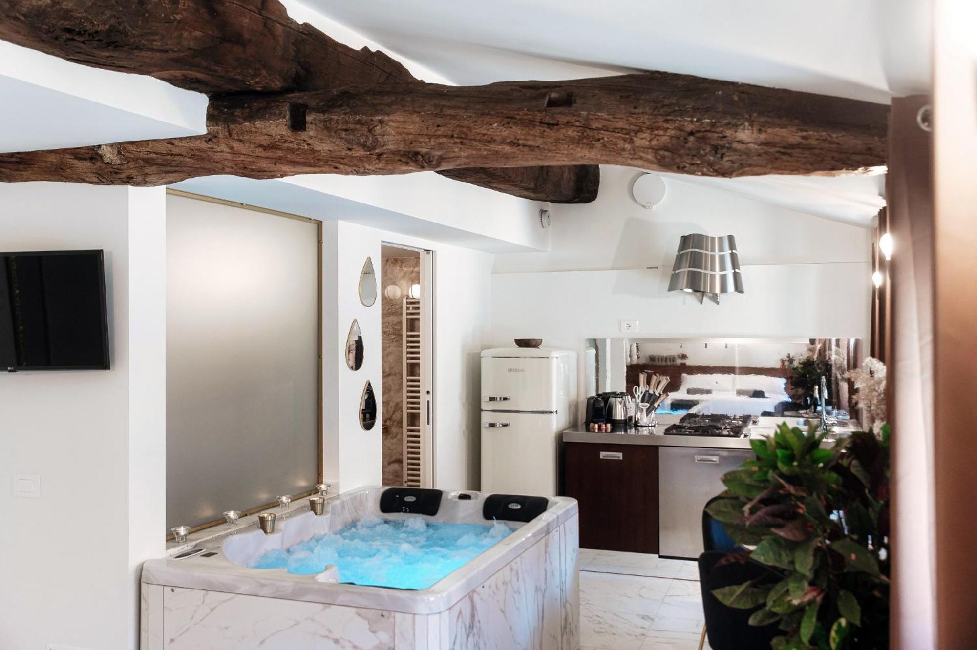 Sahara & Amazzonia Luxury Rooms- The House Of Travelers 코모 외부 사진